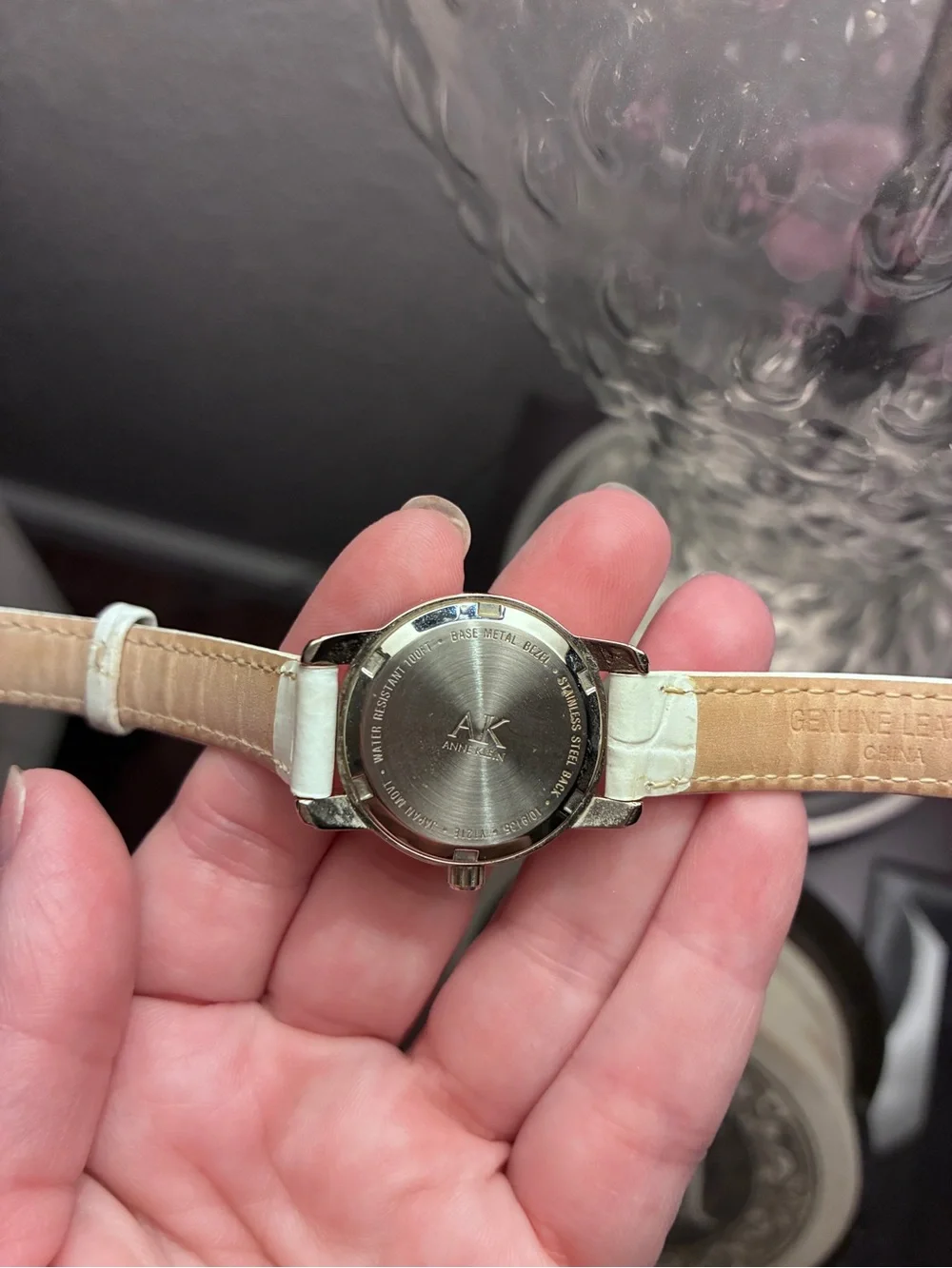 GUC Anne Klein Classic White Leather Strap Watch